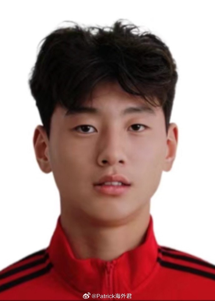 博主：18歲海翔加盟西班牙球隊(duì)，他曾效力上海根寶