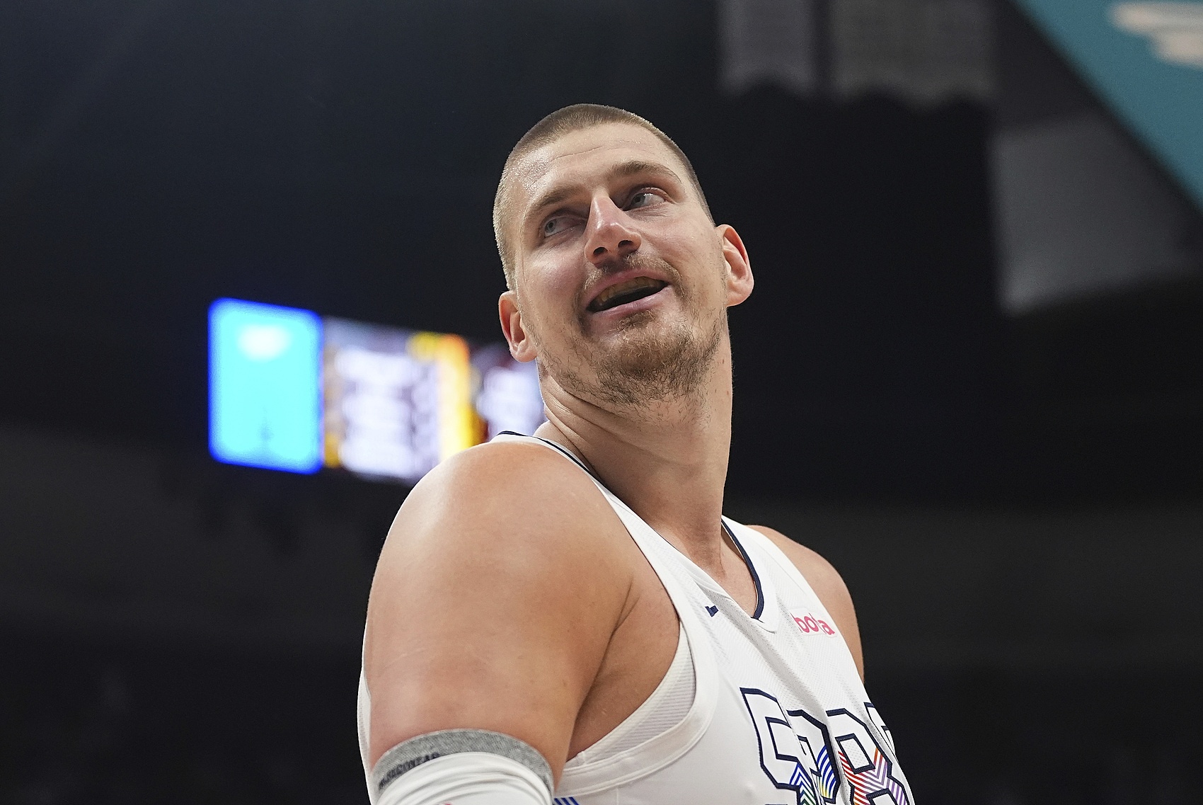 在你心中約基奇or亞歷山大是MVP？拉塞爾：我是約老師的鐵粉??