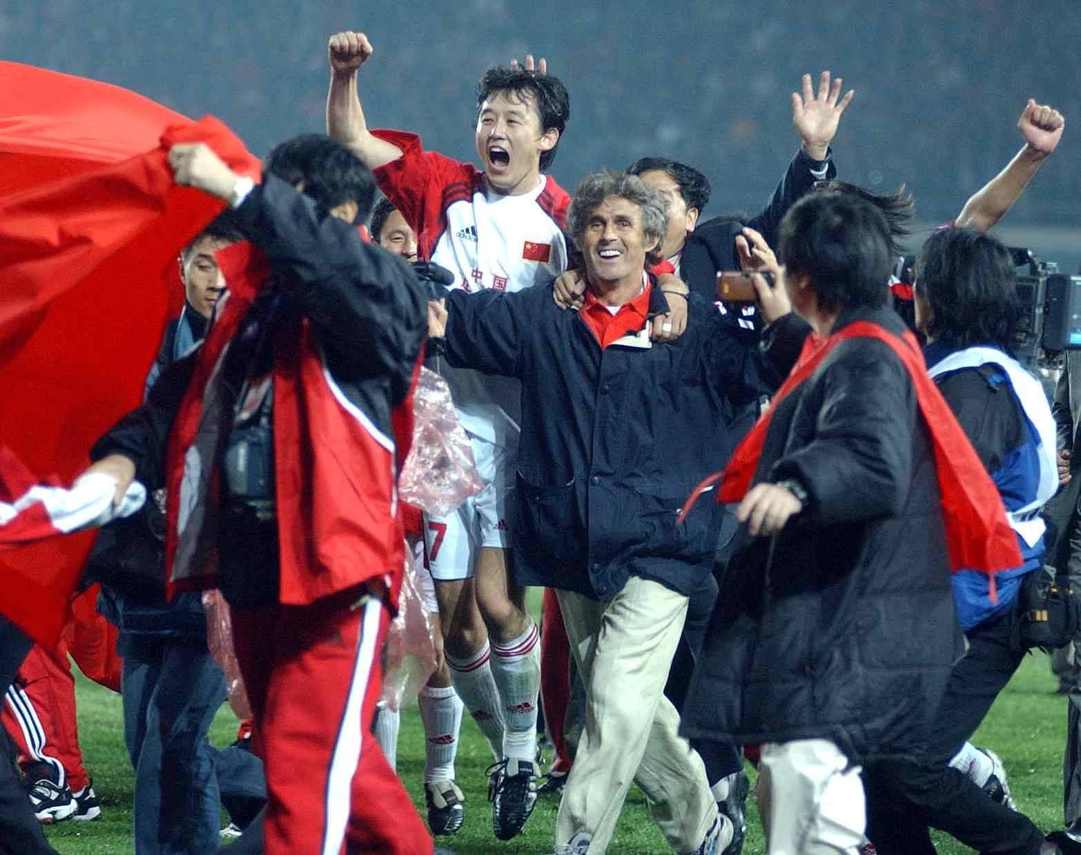 曾率國(guó)足兩次輕取印尼，米盧：這次我們會(huì)2-1取勝，一起期待吧