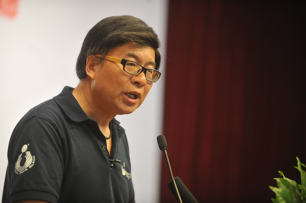 韓喬生：至少接到了兩個(gè)地方的蘇超解說(shuō)邀約，南通南京都有望奪冠