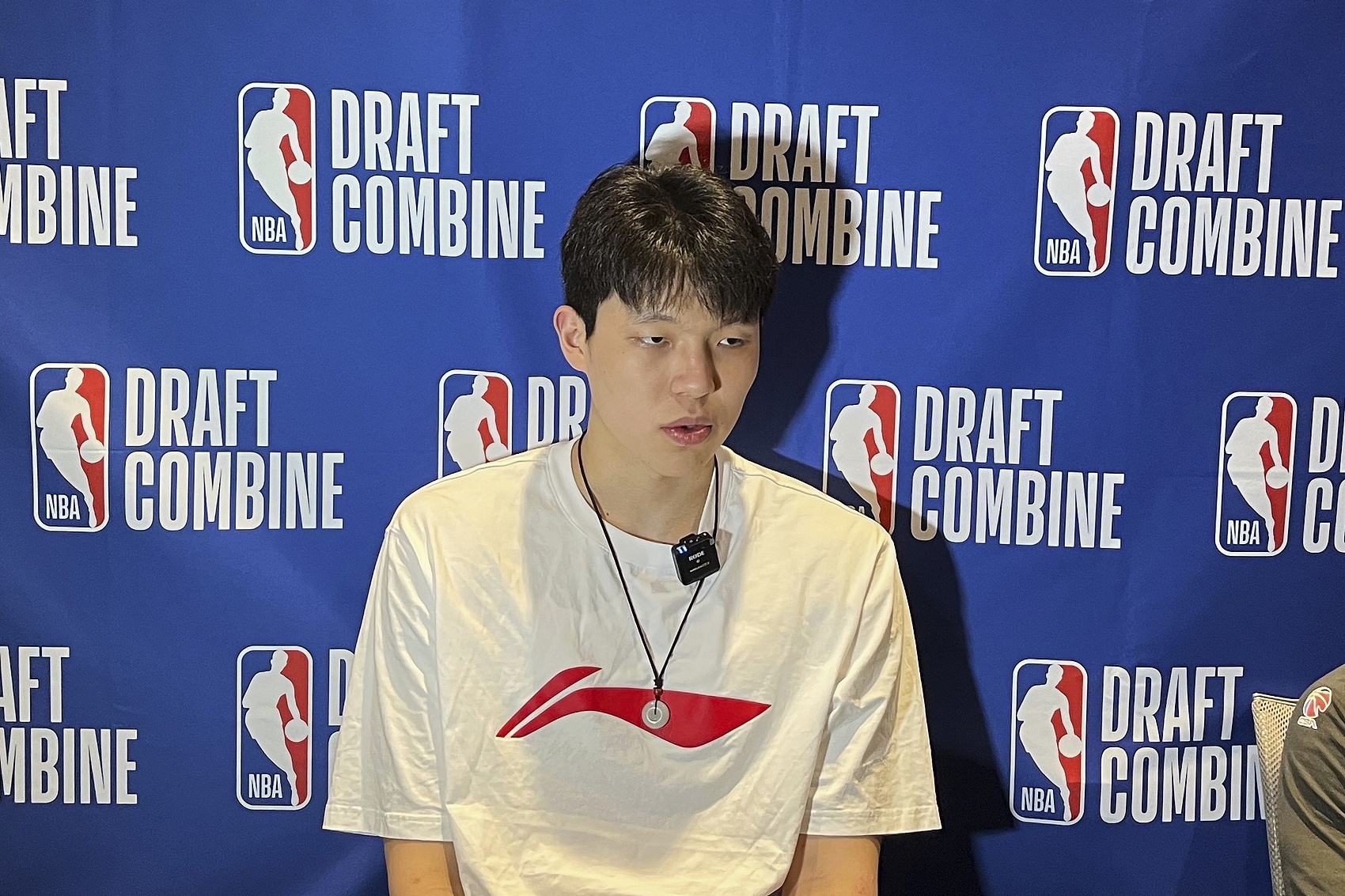 媒體人周鵬：楊瀚森的14站球隊試訓圓滿結束 正式出發(fā)前往紐約