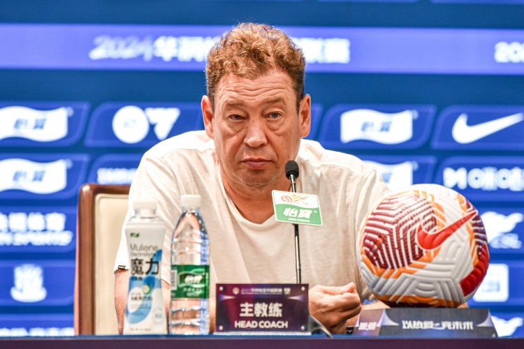 斯盧茨基：客戰(zhàn)云南玉昆會(huì)揚(yáng)長(zhǎng)避短，高原主場(chǎng)是玉昆的優(yōu)勢(shì)