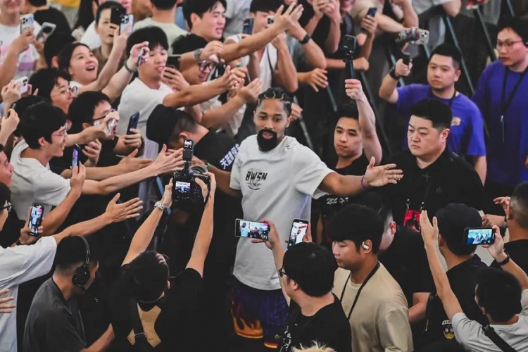 丁威迪中國行——感謝武漢的熱情 蚌埠！我們一會兒見！