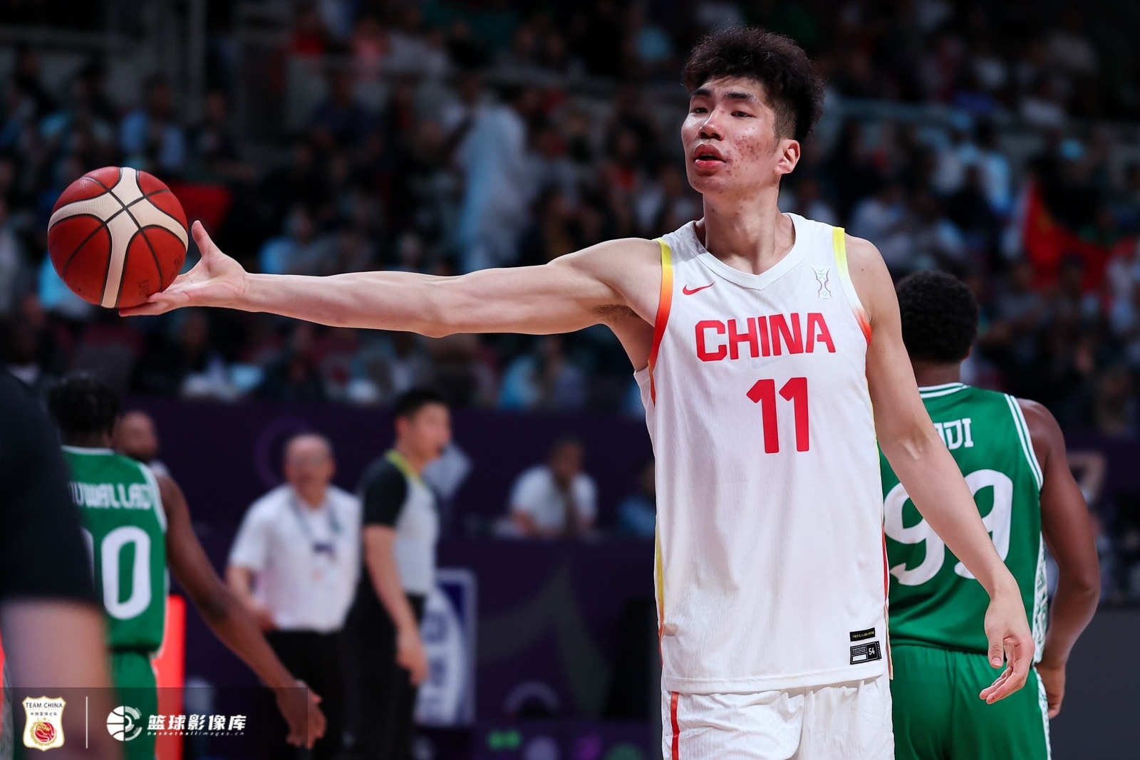 媒體人：中國男籃打韓國還是優(yōu)勢局 余嘉豪的時(shí)間視對方準(zhǔn)星而定