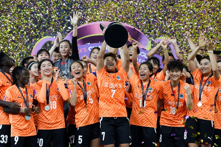 博主：武漢女足將出戰(zhàn)FIFA女足冠軍杯，若進(jìn)半決賽將戰(zhàn)阿森納