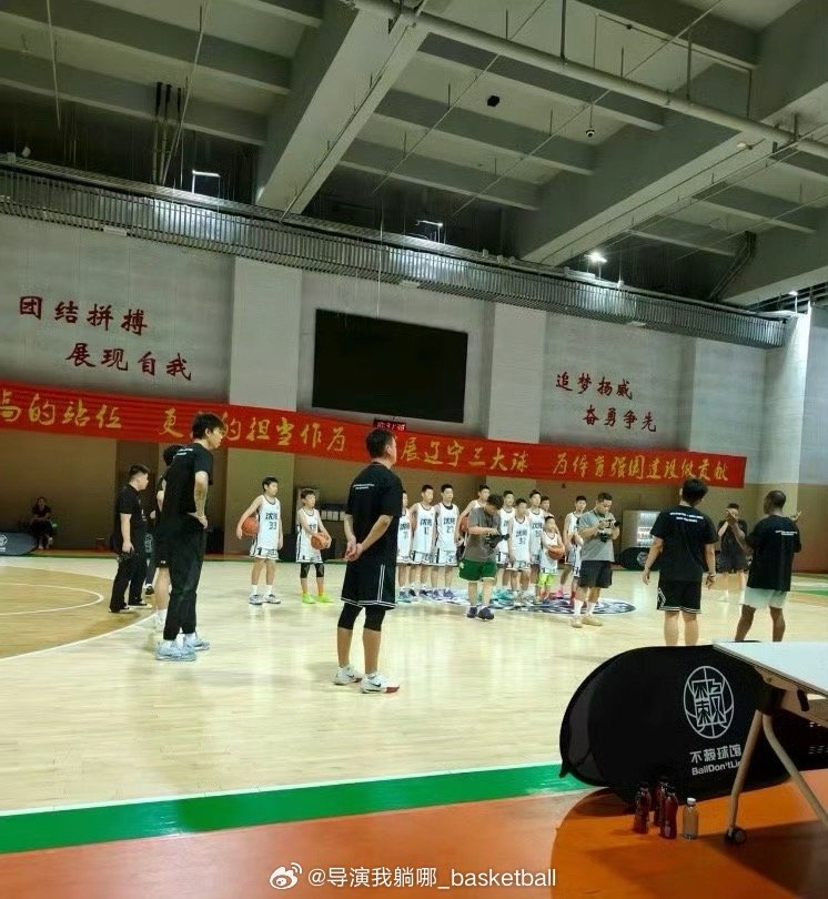 圖片來自@導演我躺哪_basketball